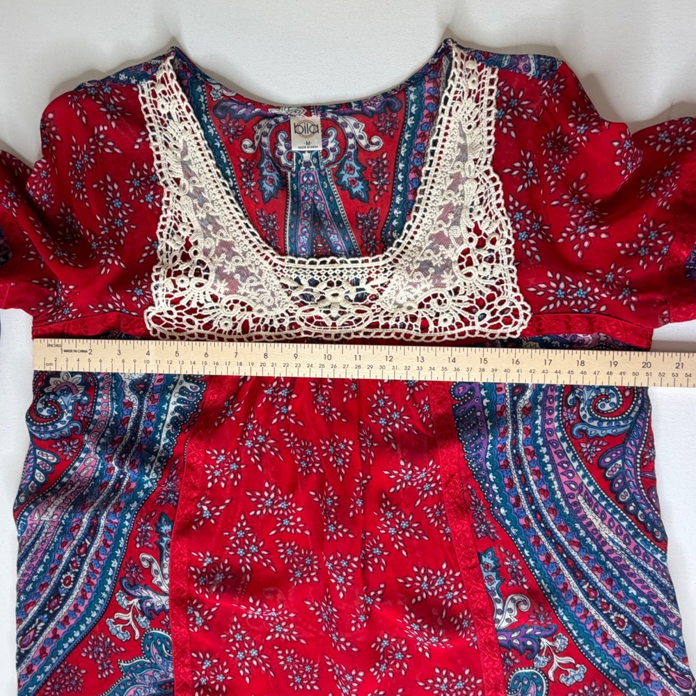 Bila Red Paisley Crochet Trim Blouse Medium Peasant Bandana Lightweight Boho - Picture 10 of 10